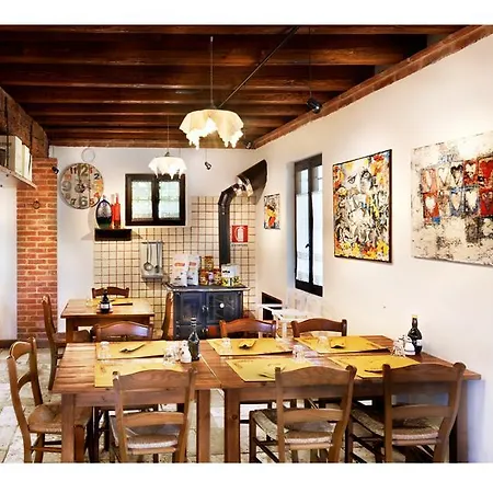 Al Gallo Nero Zajazd 3*