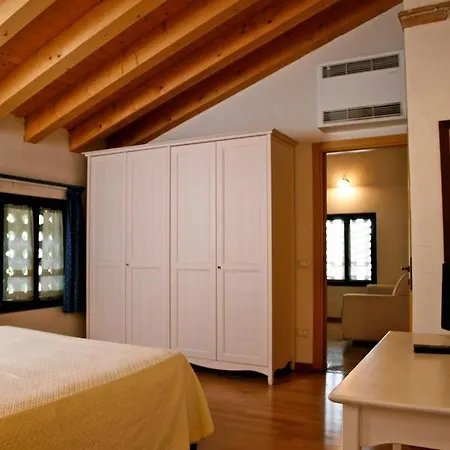 Al Gallo Nero Mini-hôtel Borgoricco